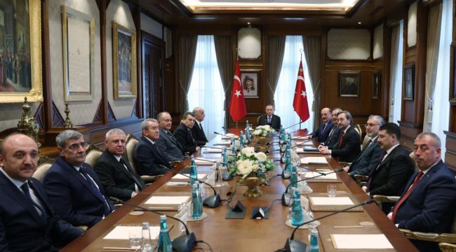 Cumhurbaşkanı Erdoğan, Türk-İş heyetini kabul etti