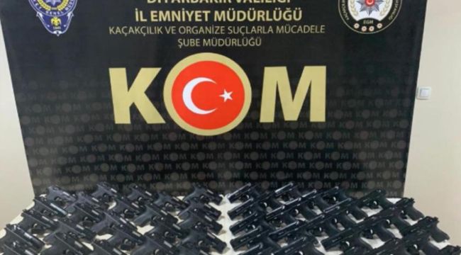 Diyarbakır'da silah sevkiyatında 50 silah yakalandı