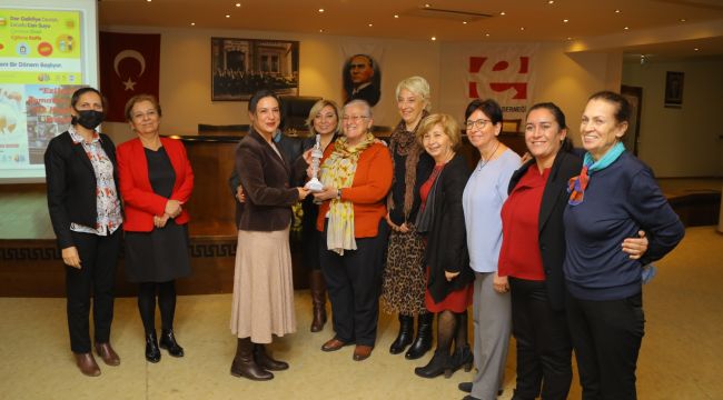 EFES'TE YEREL YÖNETİMLER VE KADIN ÇALIŞTAYI