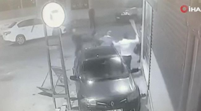Esenyurt'ta 'köpeğim kayboldu' bahanesiyle amca ve yeğeni bıçaklandı