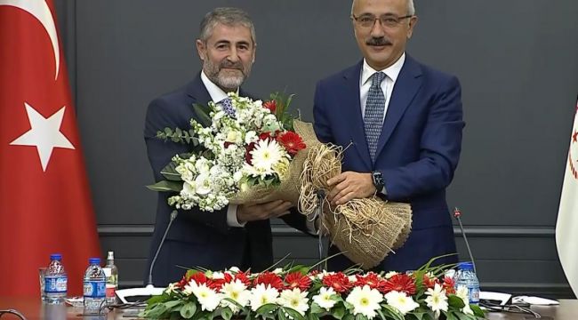 Hazine ve Maliye Bakanı Nebati: 'Ekonomik olarak tam bağımsız Türkiye vizyonu ile yeni bir yola girdik'