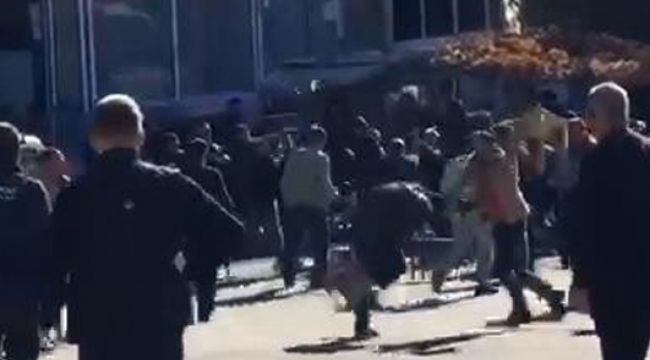 Hazro'da taşlı, sopalı ve bıçaklı kavga