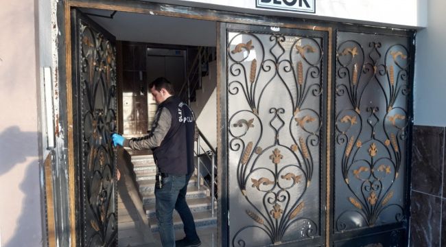 Hırsızlık için girdiği ikamette yakalandı