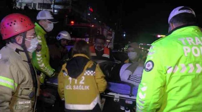 Kadıköy'de ehliyetsiz ve alkollü sürücü yolcu alan otobüse çarptı