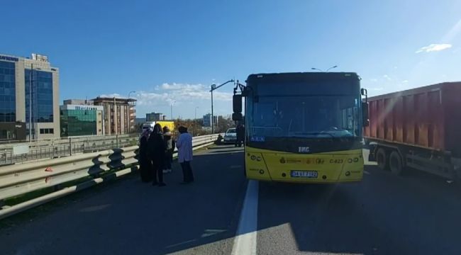 Kartal'da kamyon, yolcu dolu İETT otobüsüne çarptı