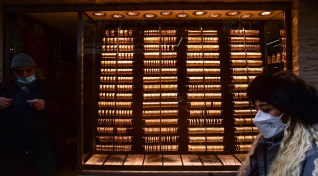 Kuyumcular altının 2022 yılında stabil kalacağını düşünüyor