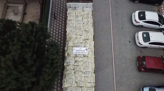 Manisa'da 35 ton kaçak gübre ele geçirildi