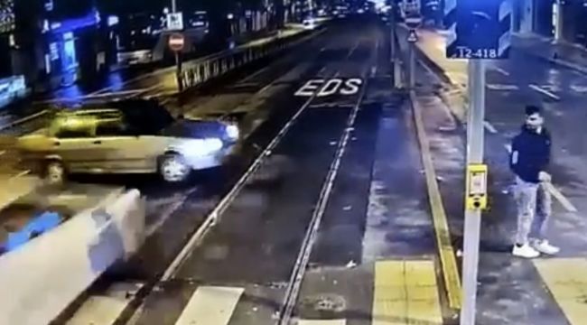 Tramvay yolunda akıl almaz kaza