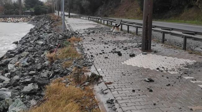 Yalova'da Lodos kabusu yeniden etkili olmaya başladı