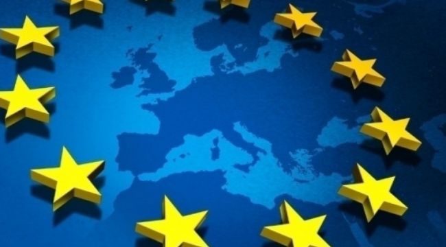 AB, seyahat kurallarının Covid-19 sertifikası durumuna göre yenilenmesini istiyor