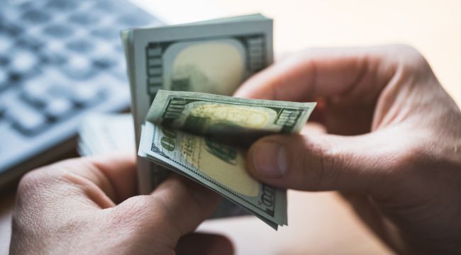 Dolar 13,53 seviyesinde