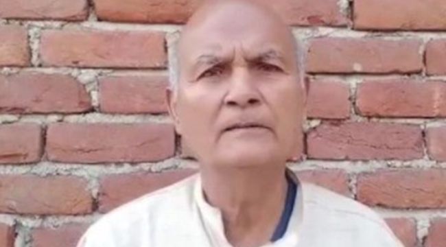 Hindistan'da 84 yaşındaki adam 12'nci Covid-19 aşısını yaptırırken yakalandı