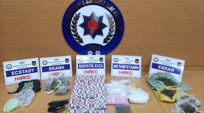 İZMİR'DE UYUŞTURUCU OPERASYON