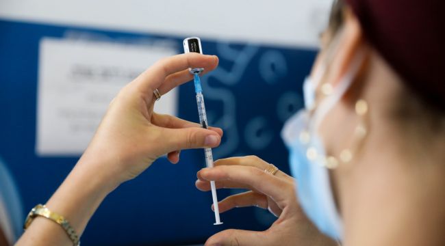 Japon bilim insanları: Antiviral ilaçlar Delta kadar Omicron mutasyonunda da etkili