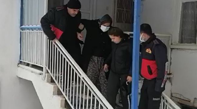Karda kayıp düşen kadının yardımına itfaiye ekipleri yetişti