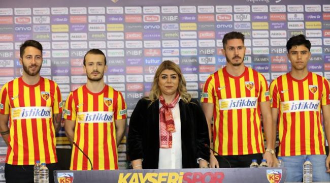 Kayserispor'da imza şov