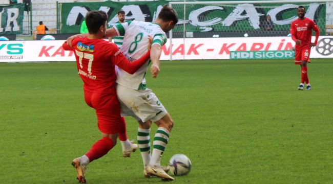 Konyaspor, iç sahada ilk kez yenildi