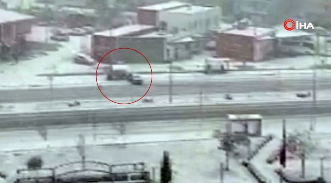 Lüks araç simitçiyi ezdi