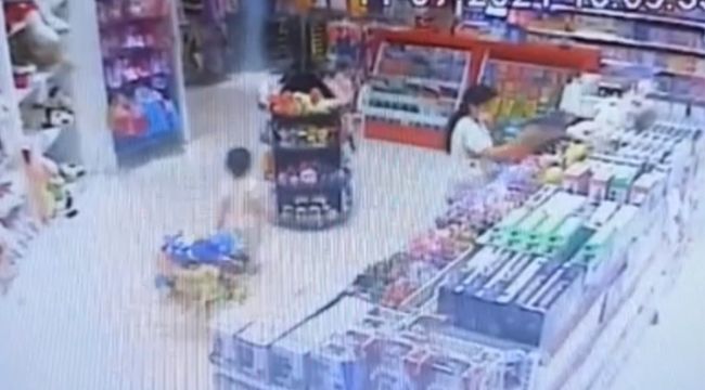 Oyuncak çalan kadın aynı mağazaya tekrar gelince yakalandı