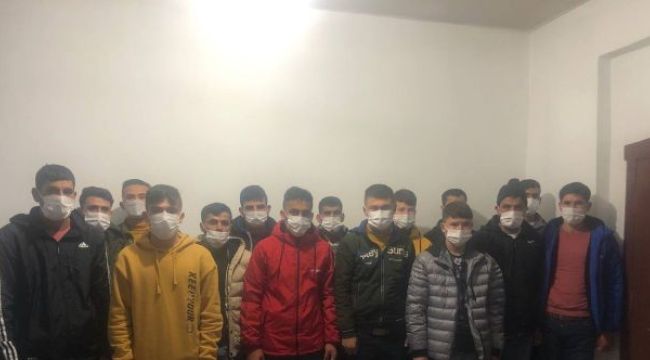 Van'da 25 kaçak göçmen yakalandı