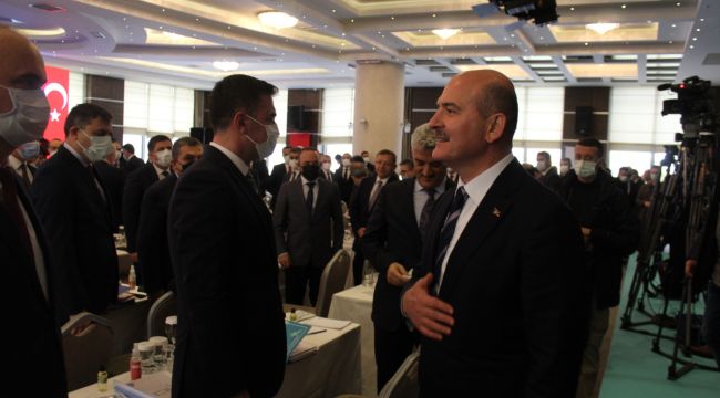 Bakan Soylu 81 ilin valileri ile bir araya geldi