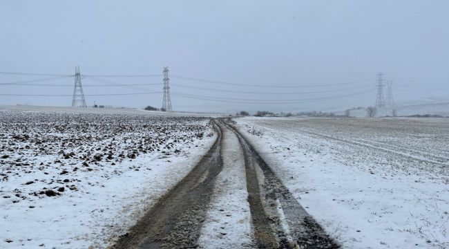 Balkanlar üzerinden gelen kar, İstanbul sınırına yaklaştı