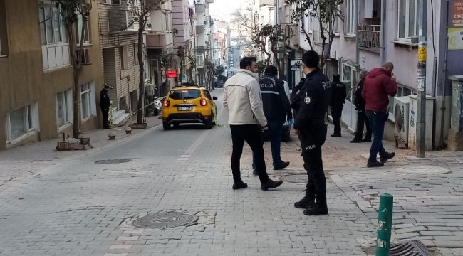 Boşanma aşamasında olduğu karısını sokak ortasında vurdu