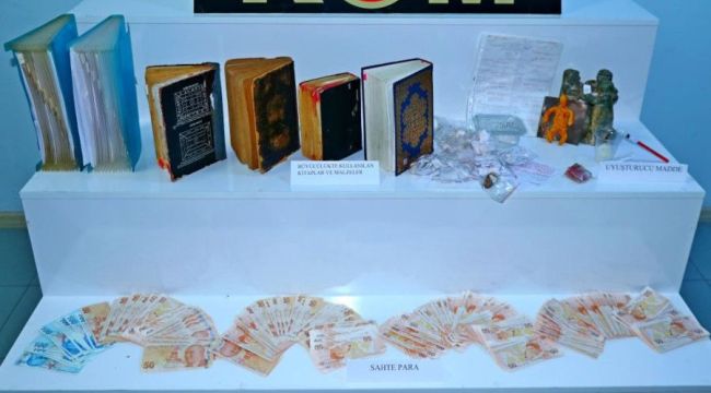 Isparta'da piyasaya 25 bin lira sahte para süren kişiler yakalandı
