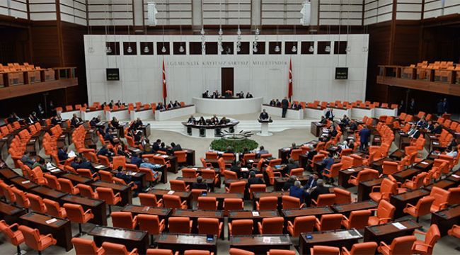 Öğretmenlik Meslek Kanun Teklifi TBMM'de kabul edildi