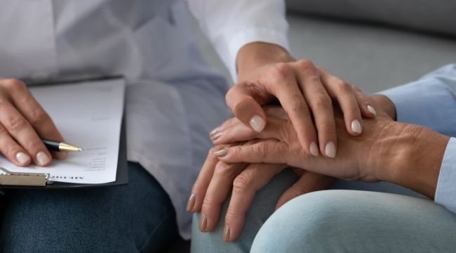 Travma sonrası psikolojik ilk yardım, kişinin olaya uyum sürecini hızlandırıyor