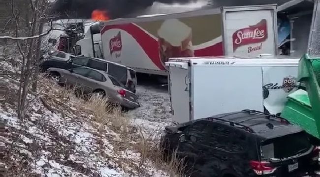 ABD'de 40'a yakın aracın karıştığı zincirleme trafik kazası