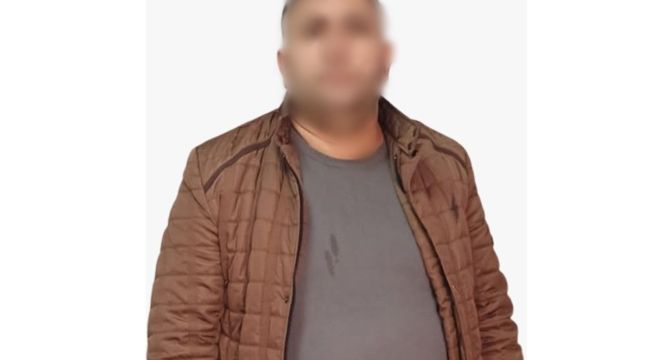 ATM'den para çekmek isteyen yaşlıları "yardım" bahanesiyle dolandırıyordu