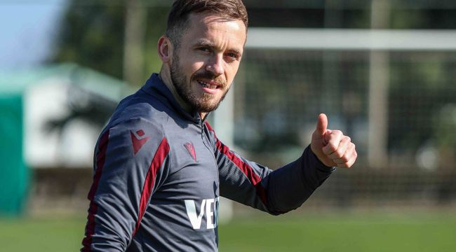 Edin Visca gollerine devam ediyor