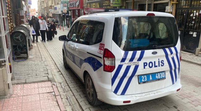Elazığ'da yan baktın meselesi bıçaklı kavgaya dönüştü