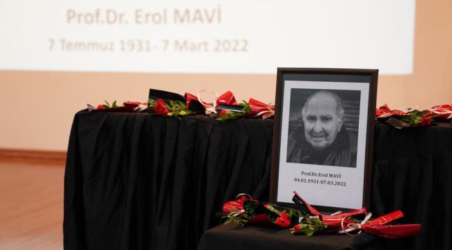 Emekli öğretim üyesi Prof. Dr. Mavi son yolculuğuna uğurlandı