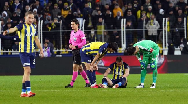 Fenerbahçe'den Atilla Szalai için sakatlık açıklaması