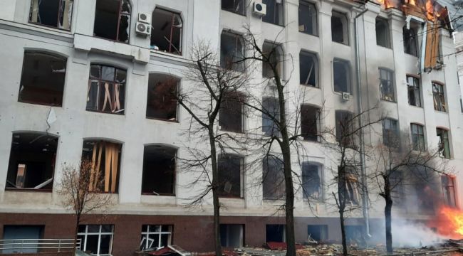 Harkov'da emniyet ve üniversite binası vuruldu
