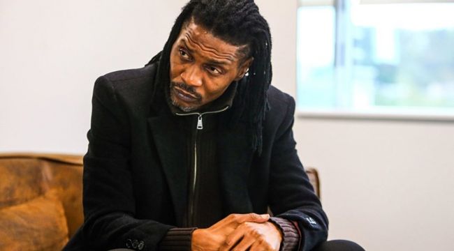 Kamerun Milli Takımı'nın yeni teknik direktörü Rigobert Song