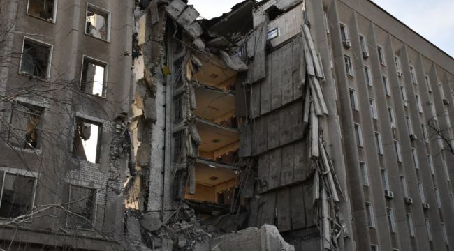 Mikolayiv'de vurulan valilik binasında 7 kişi öldü, 22 kişi yaralandı