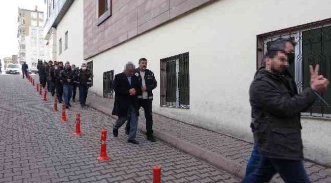 Milyonluk tütün operasyonunda gözaltına alınan 18 kişi adliyede
