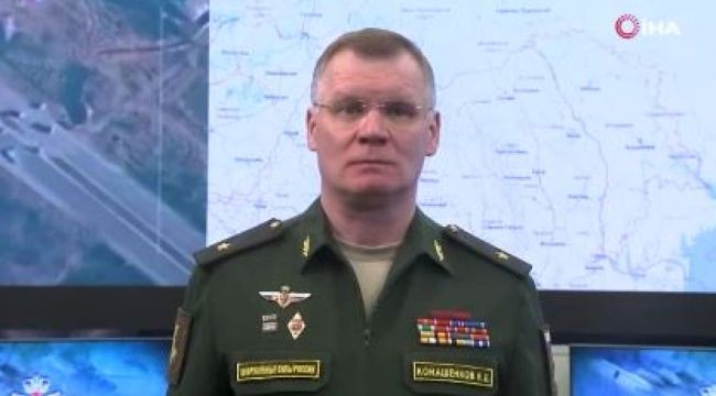 Rusya Savunma Bakanlığı: Azov taburu komutanlarını nakil için giden Mİ-8 helikopteri düşürüldü
