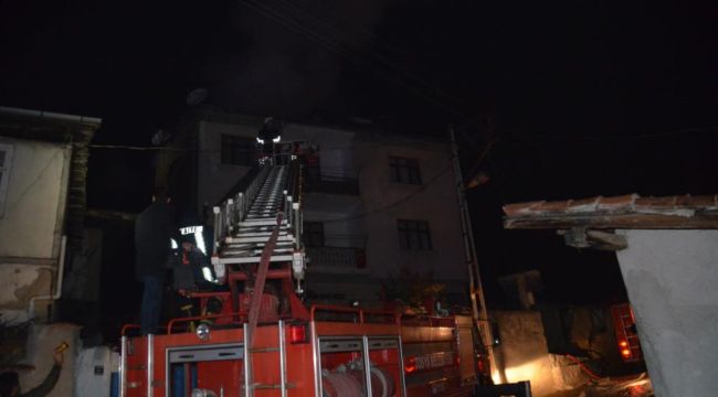 Tosya'da korkutan yangın