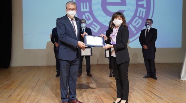 TÜBİTAK’tan Egeli iki araştırmacıya destek