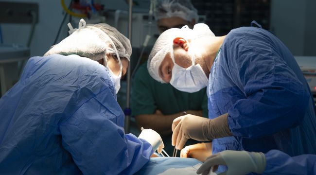 Türkiye'nin dört bir yanından nörologlar İzmir'de buluşuyor