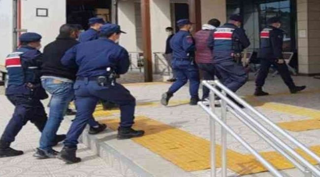 Türkiye'ye kaçak yollarla giren 6 yabancı Denizli'de yakalandı