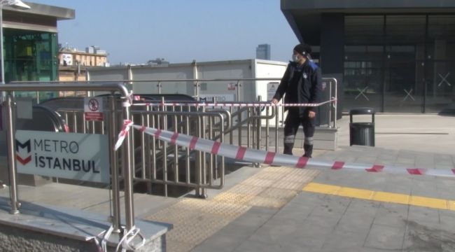Ümraniye'de metro istasyonunda yangın paniğ