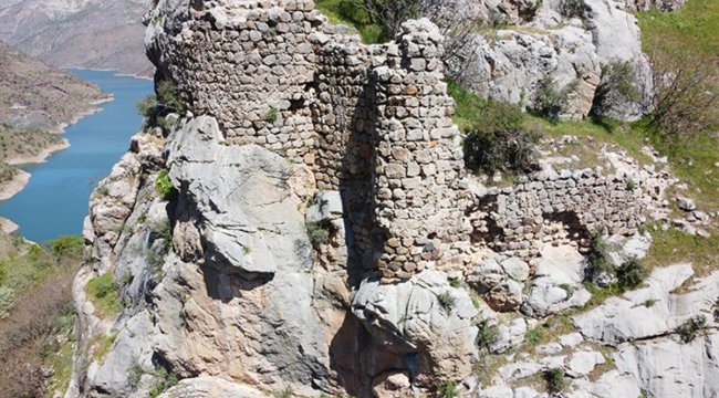 Adıyaman'da bulunan 1800 yıllık askeri gözetleme kulesi korumaya alınıyor