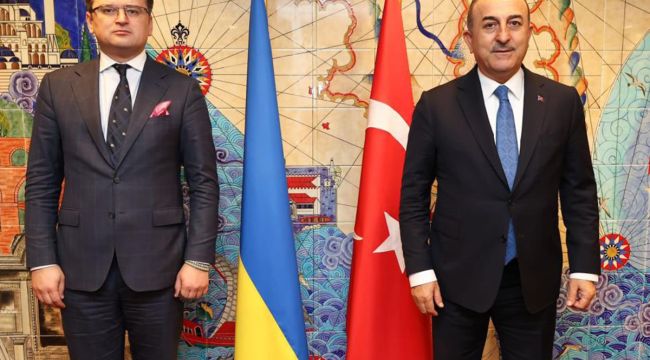 Bakan Çavuşoğlu, Ukrayna Dışişleri Bakanı Kuleba ile görüştü