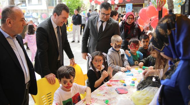 Bergama’da 23 Nisan kutlamaları başladı: Hepimiz çocuklar gibi şendik
