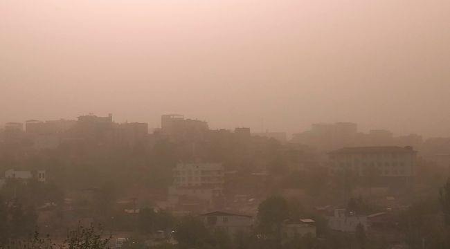 Diyarbakır yoğun toz taşınımı altında